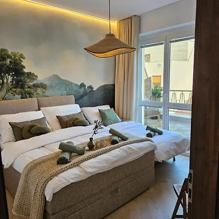 Terrace In Old Town - Castle & Cathedral View Lägenhet