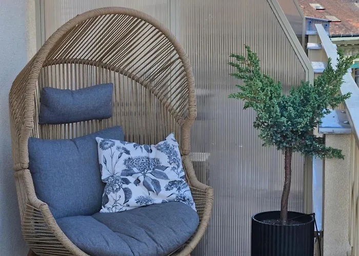 Terrace In Old Town - Castle & Cathedral View Appartement