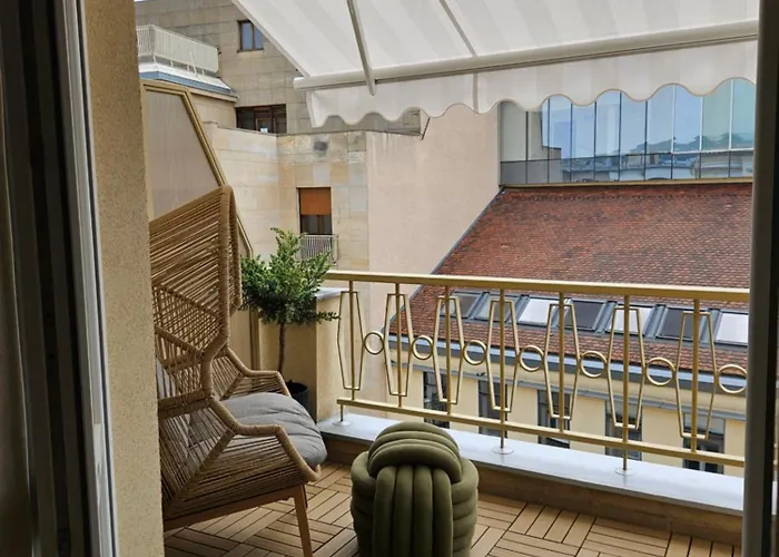 Apartament Terrace In Old Town - Castle & Cathedral View