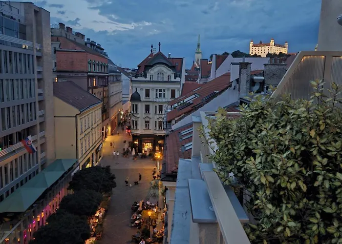 Apartament Terrace In Old Town - Castle & Cathedral View Bratislava