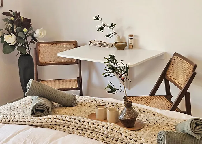 Terrace In Old Town - Castle & Cathedral View