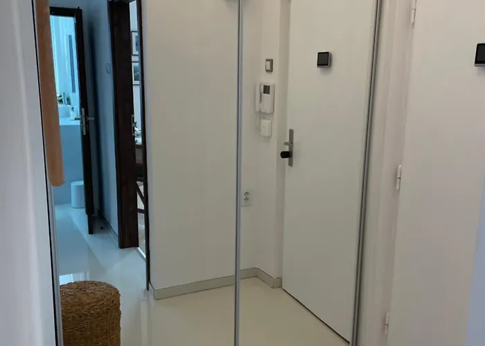 Terrace In Old Town - Castle & Cathedral View *