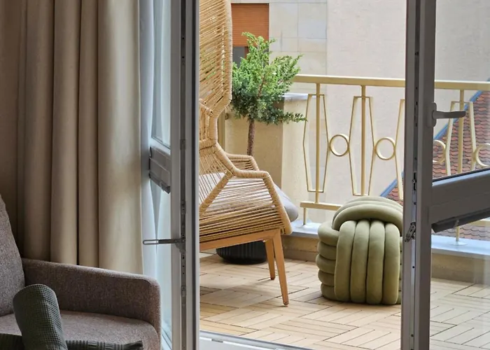 Terrace In Old Town - Castle & Cathedral View Apartment Pressburg